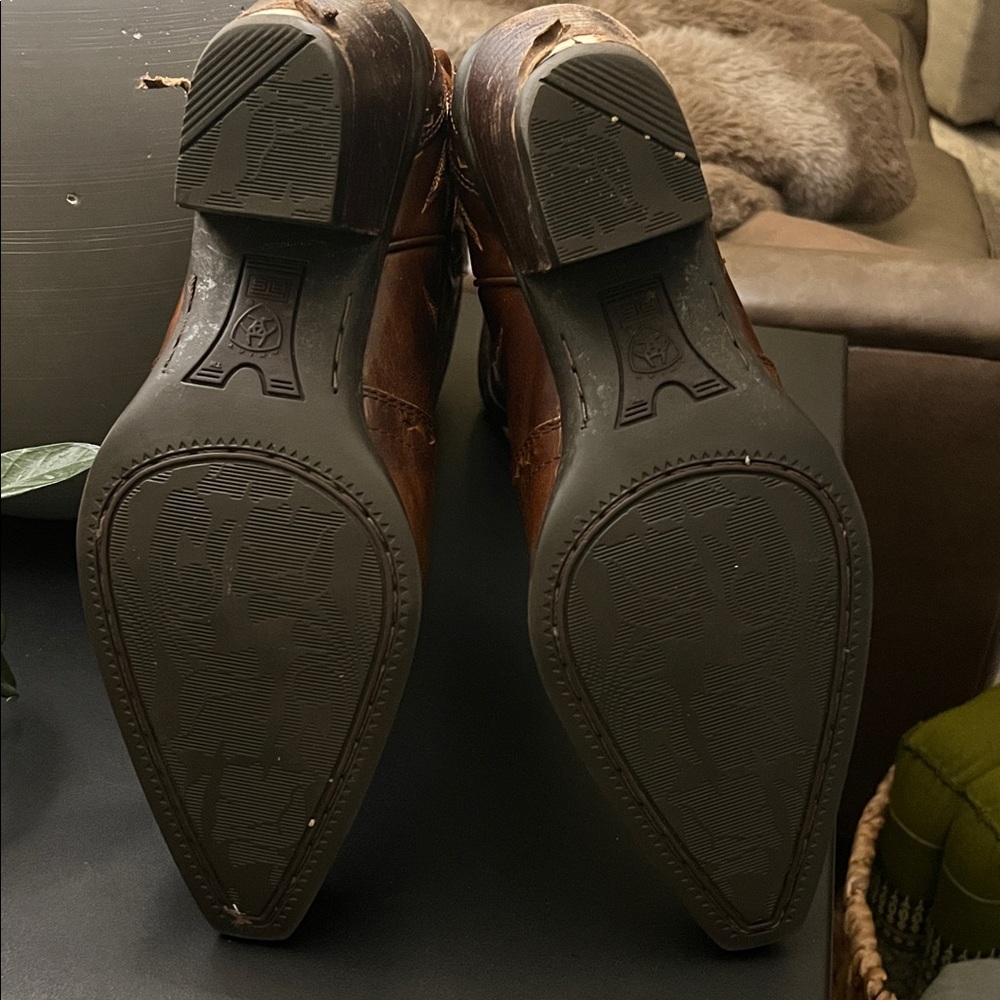 Ariat cowboy boot - Picture 4 of 9